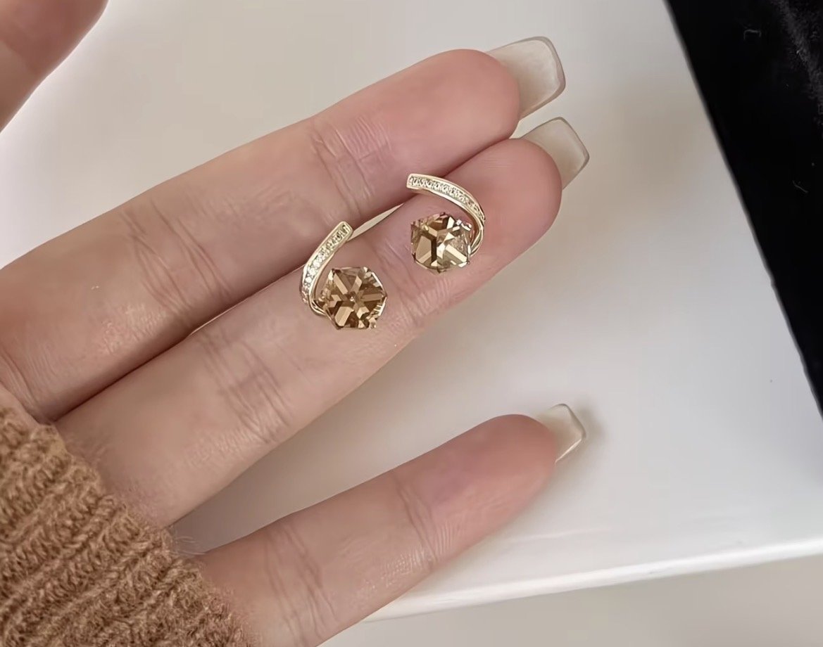 Flower earrings